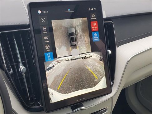 New 2026 Volvo XC60 T8 Ultra w/ Climate Package image 23