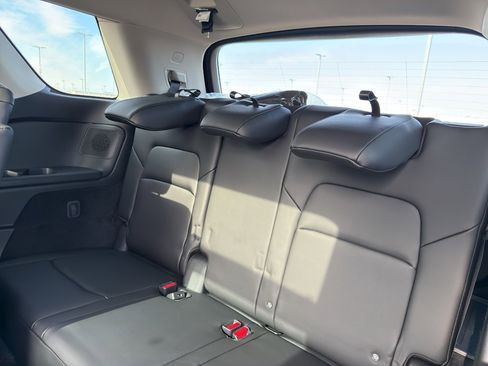 New 2026 Nissan Pathfinder SL image 36