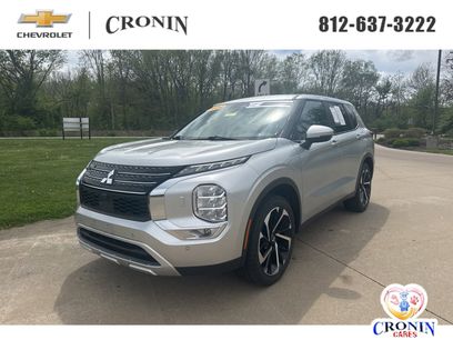 Used 2024 Mitsubishi Outlander SE