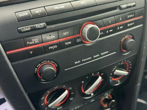 Used 2007 MAZDA MAZDA3 i Touring image 21