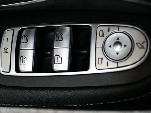 Used 2015 Mercedes-Benz C 300 Sedan image 75