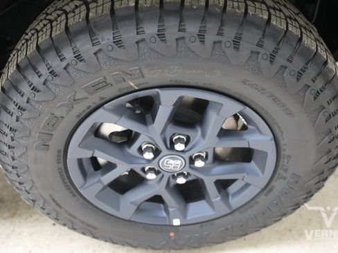 New 2026 Jeep Wrangler Unlimited Sport AWD/4WD image 30