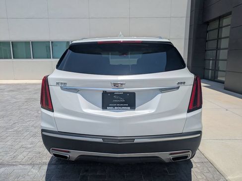 Used 2021 Cadillac XT5 Premium Luxury FWD image 7
