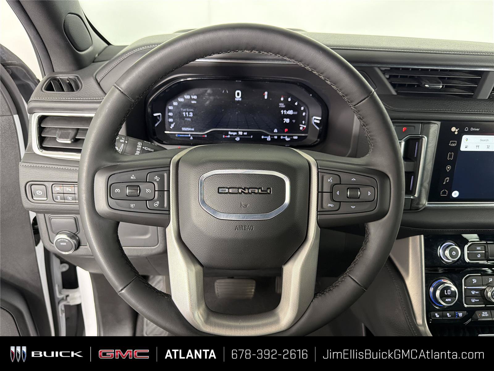 Used 2024 GMC Yukon XL Denali RWD image 25
