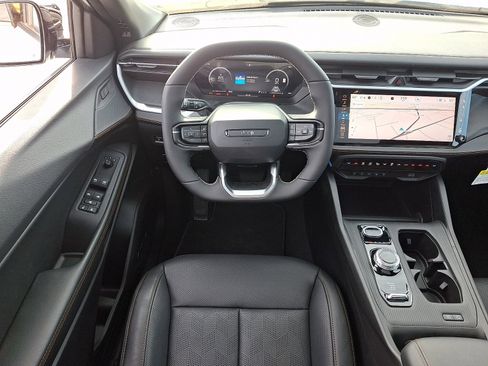 New 2026 Jeep Cherokee Overland w/ Trailer Tow Group image 10