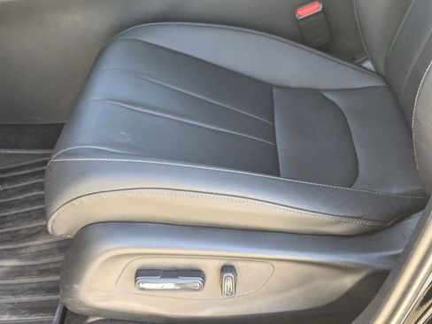 Certified 2025 Acura ADX AWD image 31