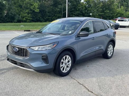 Used 2024 Ford Escape Active FWD image 3