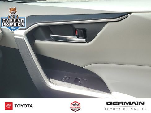 Used 2025 Toyota RAV4 XLE w/ Convenience Package FWD image 28