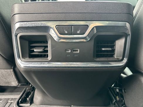 Used 2025 GMC Sierra 1500 SLT w/ SLT Premium Plus Package image 13