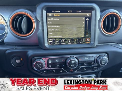 Used 2021 Jeep Gladiator Mojave image 20