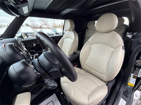 Used 2013 MINI Cooper S image 21