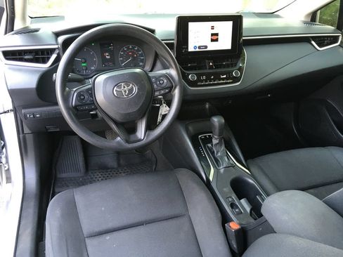 Used 2023 Toyota Corolla LE FWD image 22