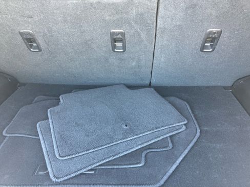 Used 2017 Kia Soul + FWD image 7