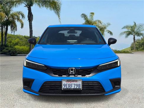 Used 2023 Honda Civic Sport image 3