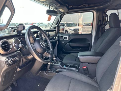 Used 2020 Jeep Wrangler Unlimited Sport S AWD/4WD image 10