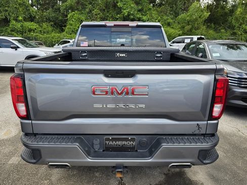 Used 2020 GMC Sierra 1500 Elevation w/ Elevation Value Package AWD/4WD image 3