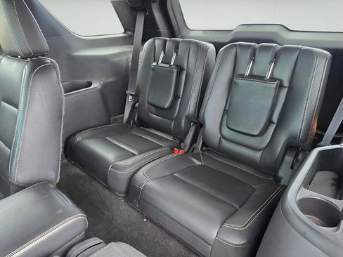 Used 2015 Ford Explorer Sport w/ Equipment Group 401A AWD/4WD image 13