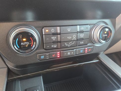 Used 2019 Ford F450 Limited image 17