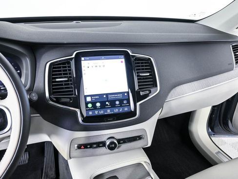 Certified 2025 Volvo XC90 T8 Plus w/ Protection Package Premier AWD/4WD image 14