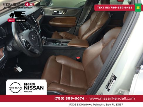 Used 2020 Volvo S60 T6 Inscription w/ Protection Package image 4