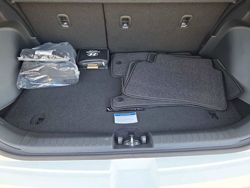 New 2026 Hyundai Venue SEL image 35