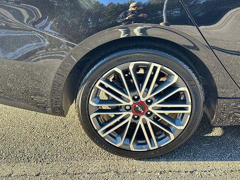 Used 2022 Kia Forte GT image 17