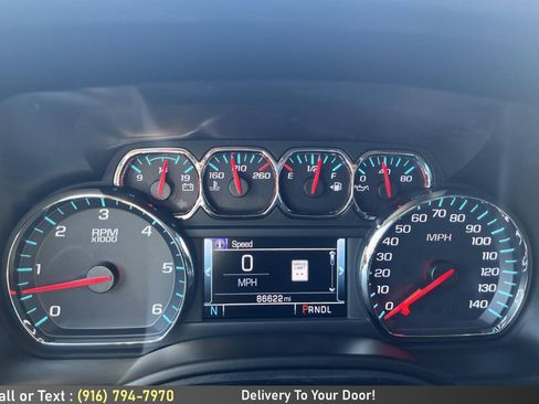 Used 2018 Chevrolet Suburban LT AWD/4WD image 20