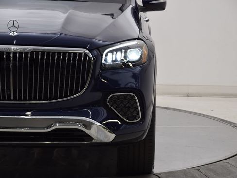 Used 2026 Mercedes-Benz Maybach GLS 600 4MATIC image 10