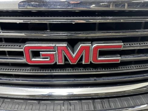 Used 2015 GMC Sierra 2500 SLE w/ SLE Preferred Package image 9