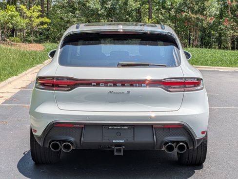 Certified 2025 Porsche Macan S AWD/4WD image 22