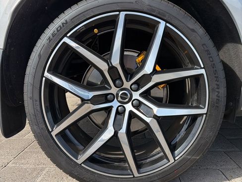 Used 2024 Volvo XC60 T8 Polestar w/ Protection Package Premier image 10