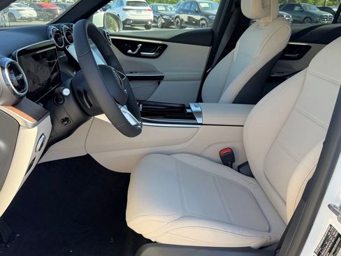New 2026 Mercedes-Benz GLC 350e 4MATIC image 19