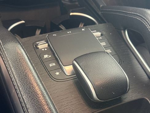 Used 2022 Mercedes-Benz GLE 350 image 7