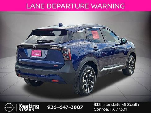 Certified 2025 Nissan Kicks SR FWD image 8