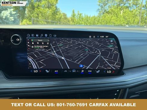 Used 2025 Chevrolet Suburban Z71 AWD/4WD image 23