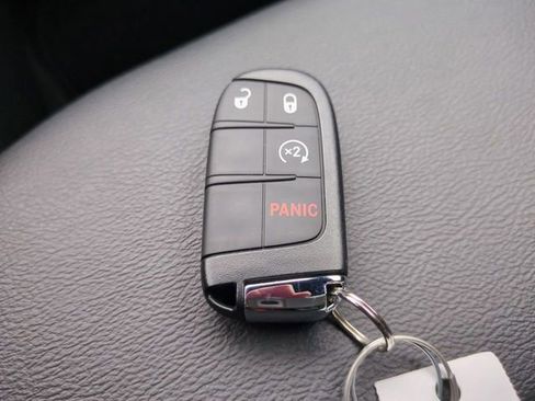 New 2026 Jeep Compass Latitude AWD/4WD image 27