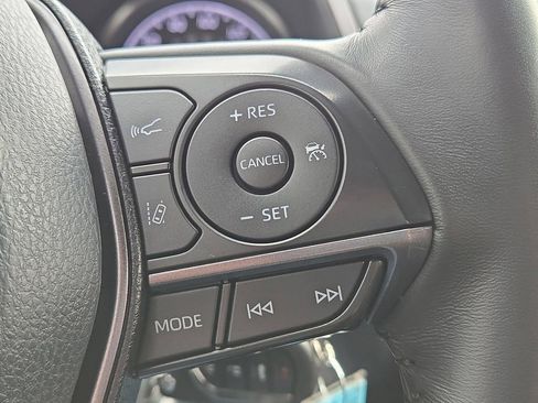 Used 2024 Toyota Camry SE image 29