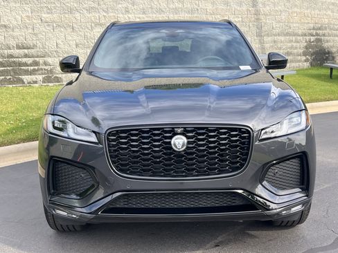 Certified 2026 Jaguar F-PACE R-Dynamic S AWD/4WD image 10