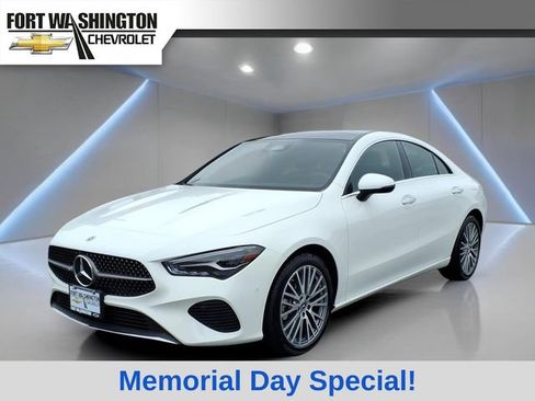 Used 2025 Mercedes-Benz CLA 250 4MATIC image 5
