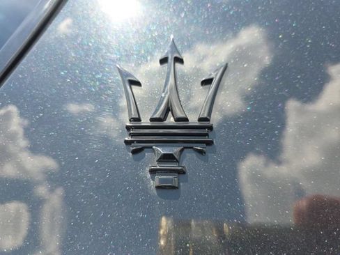 Used 2023 Maserati Levante Modena AWD/4WD image 53