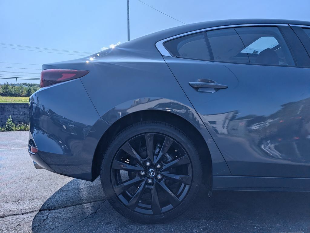 Used 2024 MAZDA MAZDA3 s AWD/4WD image 9