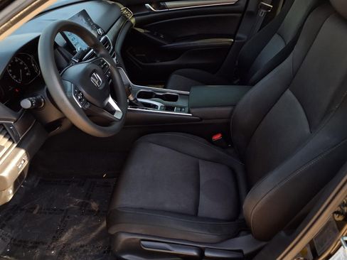 Used 2020 Honda Accord LX image 16