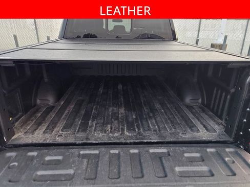 Used 2023 Ford F150 Lariat w/ FX4 Off-Road Package AWD/4WD image 5