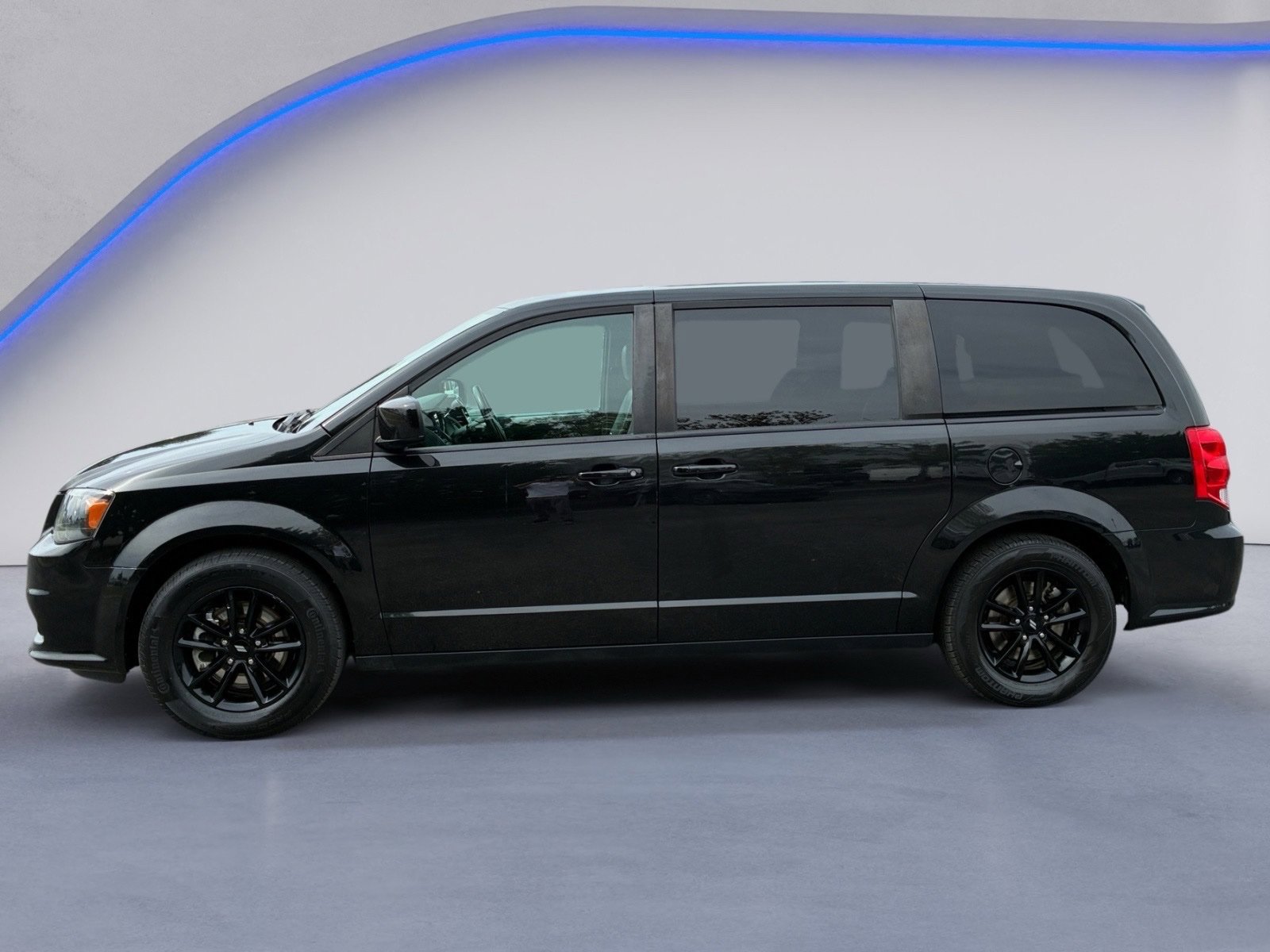 Used 2020 Dodge Grand Caravan GT FWD image 7