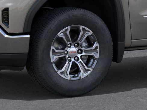 New 2026 GMC Sierra 1500 SLE image 9