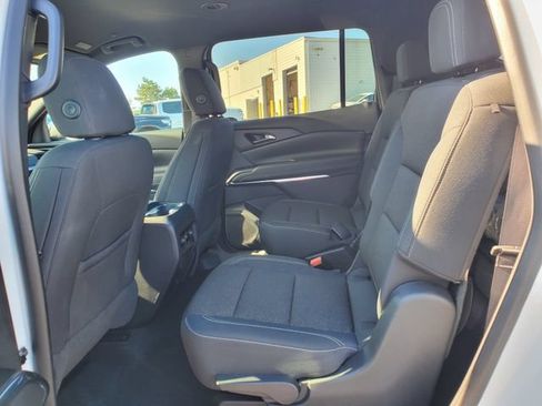 Certified 2024 Chevrolet Traverse LT w/ LPO, Floor Liner Package FWD image 14