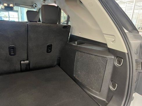 Used 2017 Chevrolet Equinox LT w/ Convenience Package FWD image 28