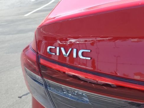 Certified 2022 Honda Civic EX image 7