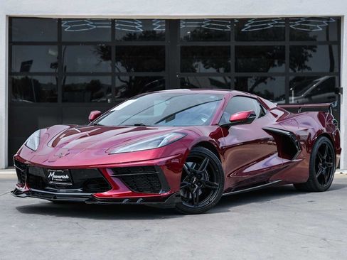 Used 2020 Chevrolet Corvette Stingray Convertible w/ Z51 Performance Package RWD image 1