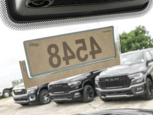 New 2025 Jeep Gladiator Rubicon w/ Convenience Group image 28